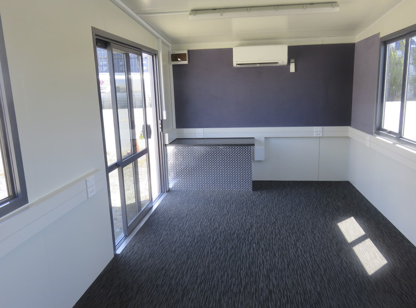 6x3m Commercial Office Interior